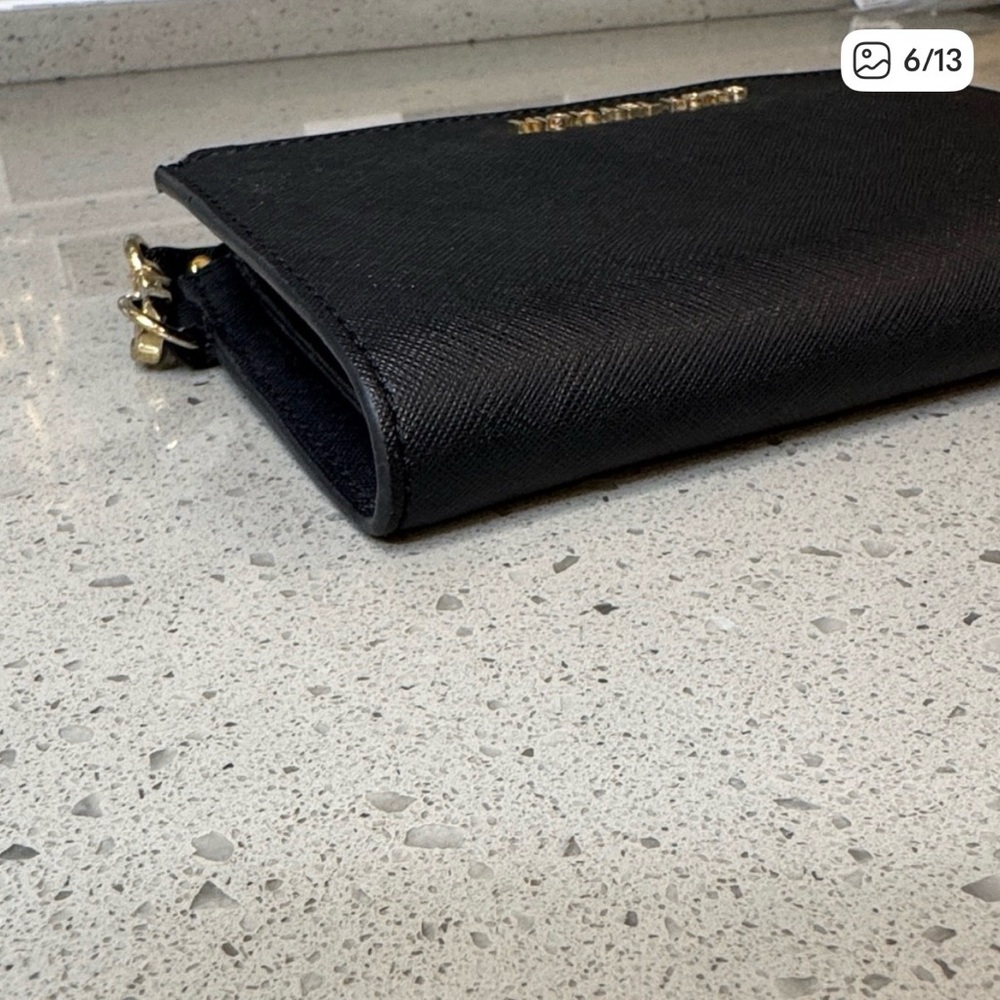 MICHAEL KORS - Wallet/Wristlet - Picture 8 of 14